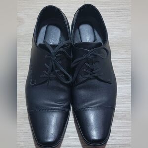 Calvin Klein dress shoes